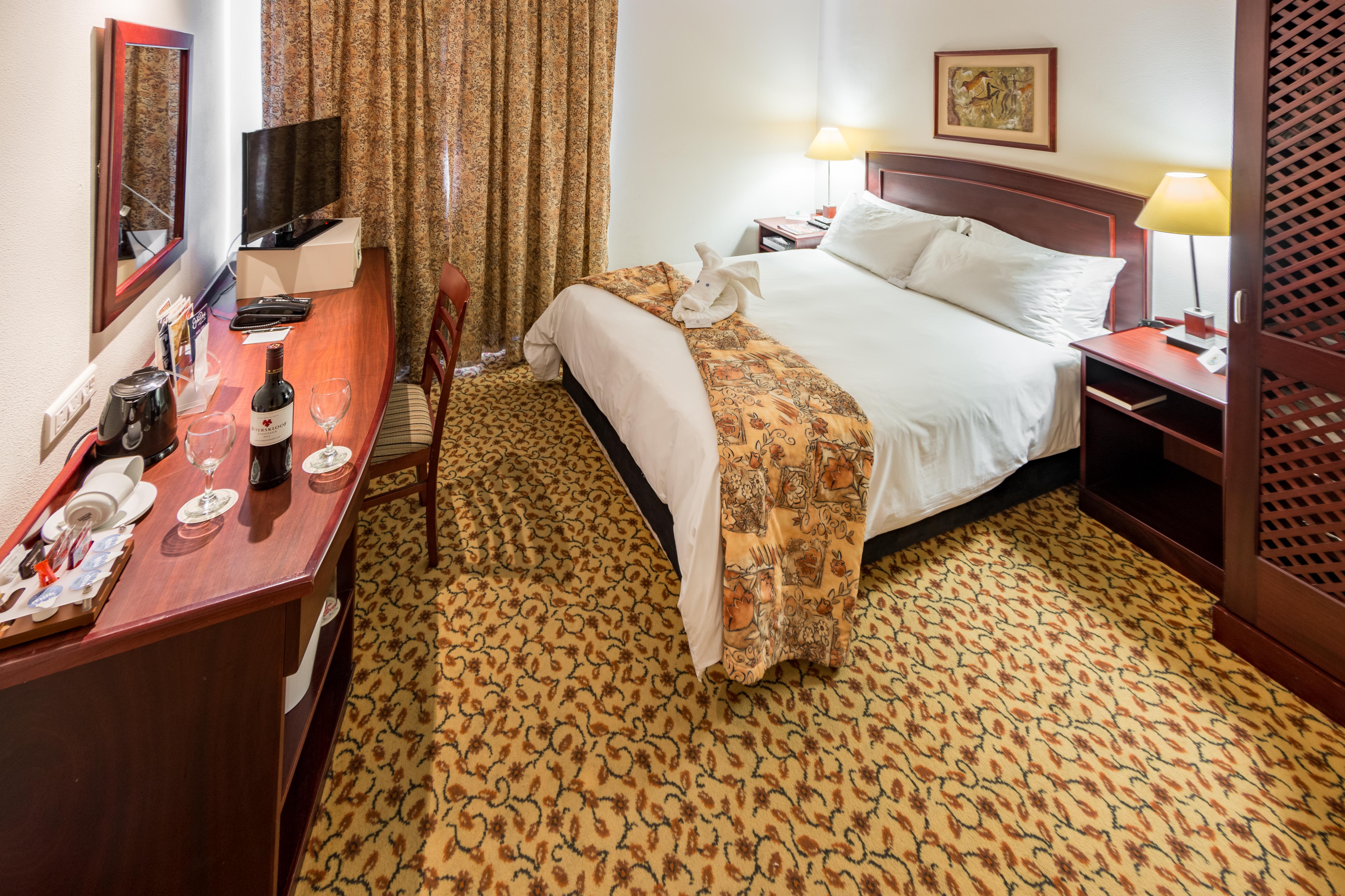 ทาวน์ ลอดจ์ จอร์จ Hotel ภายนอก รูปภาพ