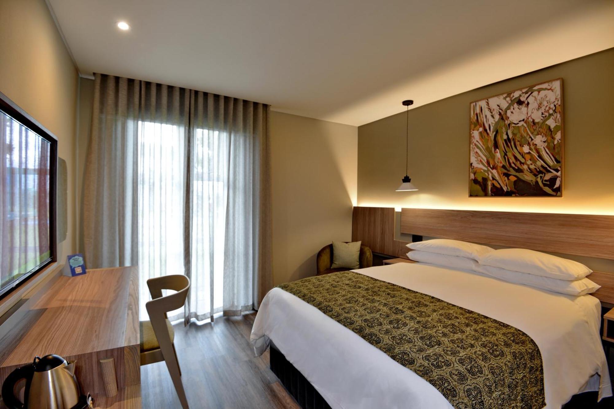 ทาวน์ ลอดจ์ จอร์จ Hotel ภายนอก รูปภาพ