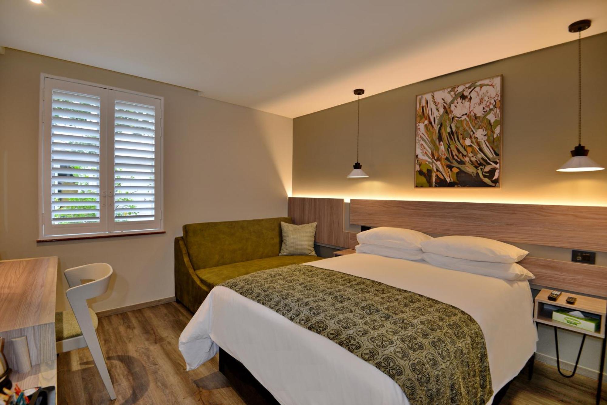 ทาวน์ ลอดจ์ จอร์จ Hotel ภายนอก รูปภาพ