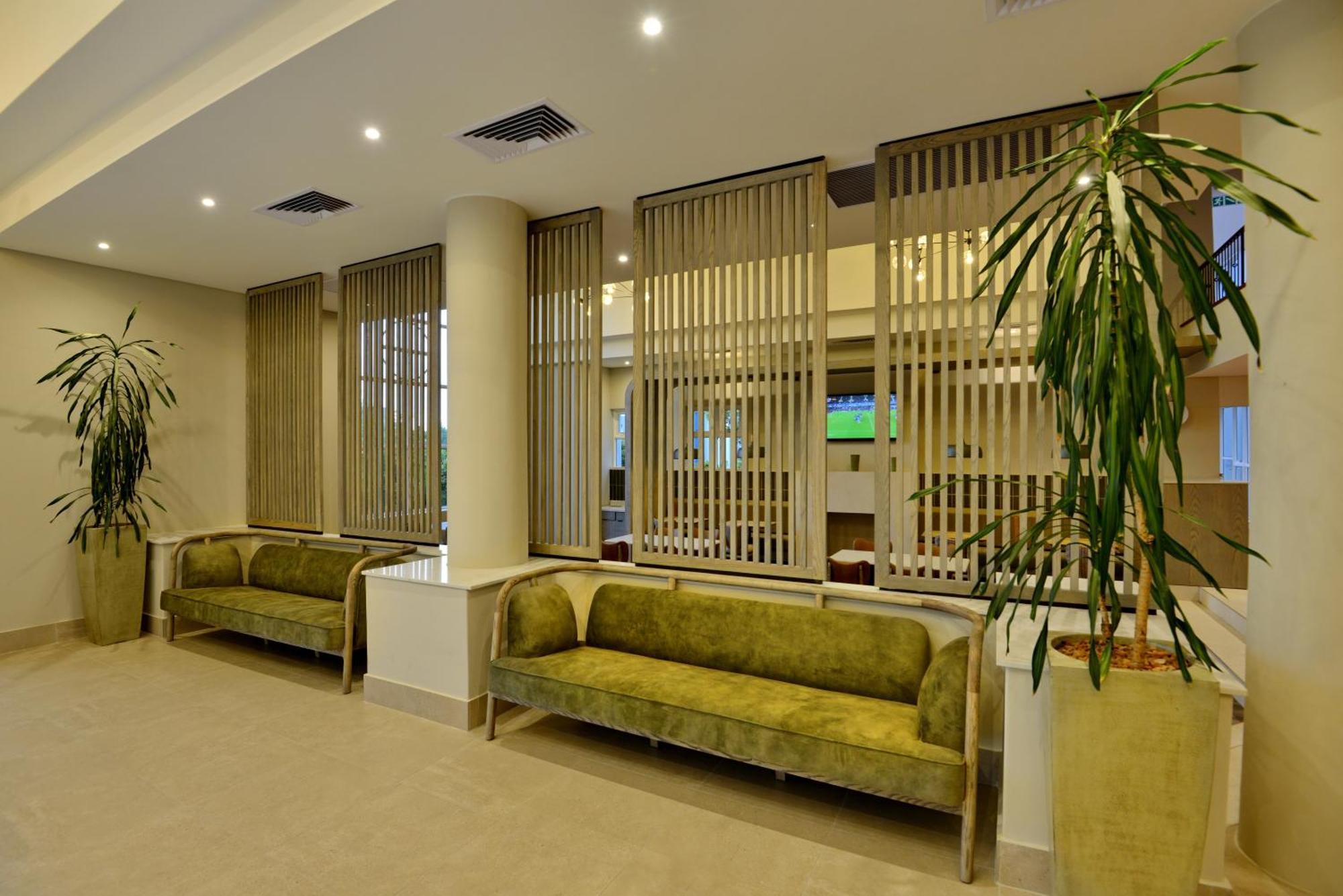 ทาวน์ ลอดจ์ จอร์จ Hotel ภายนอก รูปภาพ